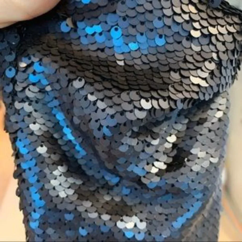 Simons Icone Matte blue Sequin high neck long sleeve top Sz S
